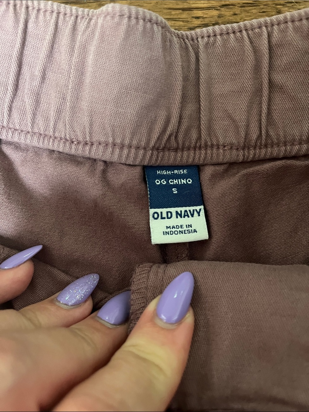 Old Navy High-Waist Mauve Utility Shorts - Size Small - Picture 2 of 4